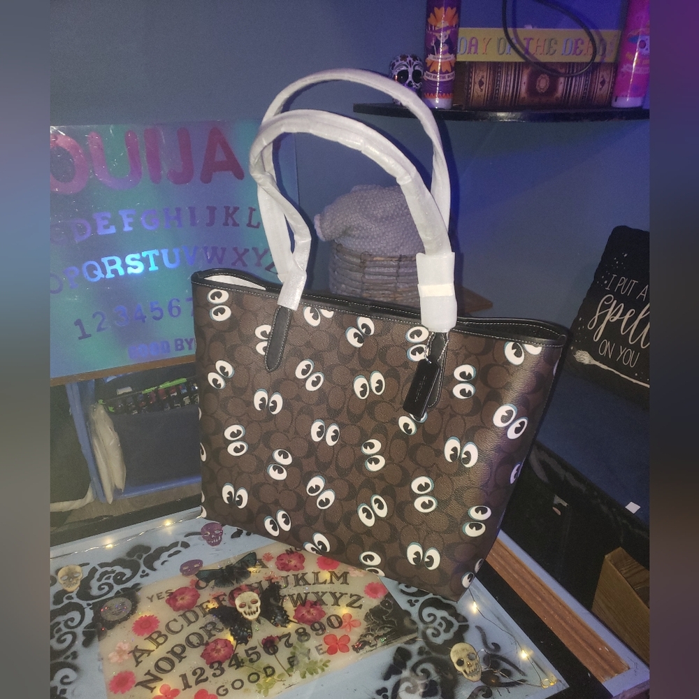 Coach Bag - Picture 7 of 7